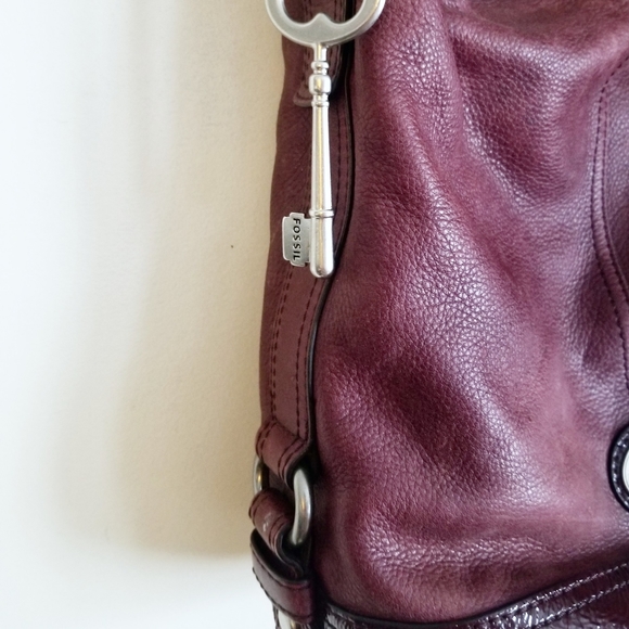 Fossil leather purse - Picture 9 of 13